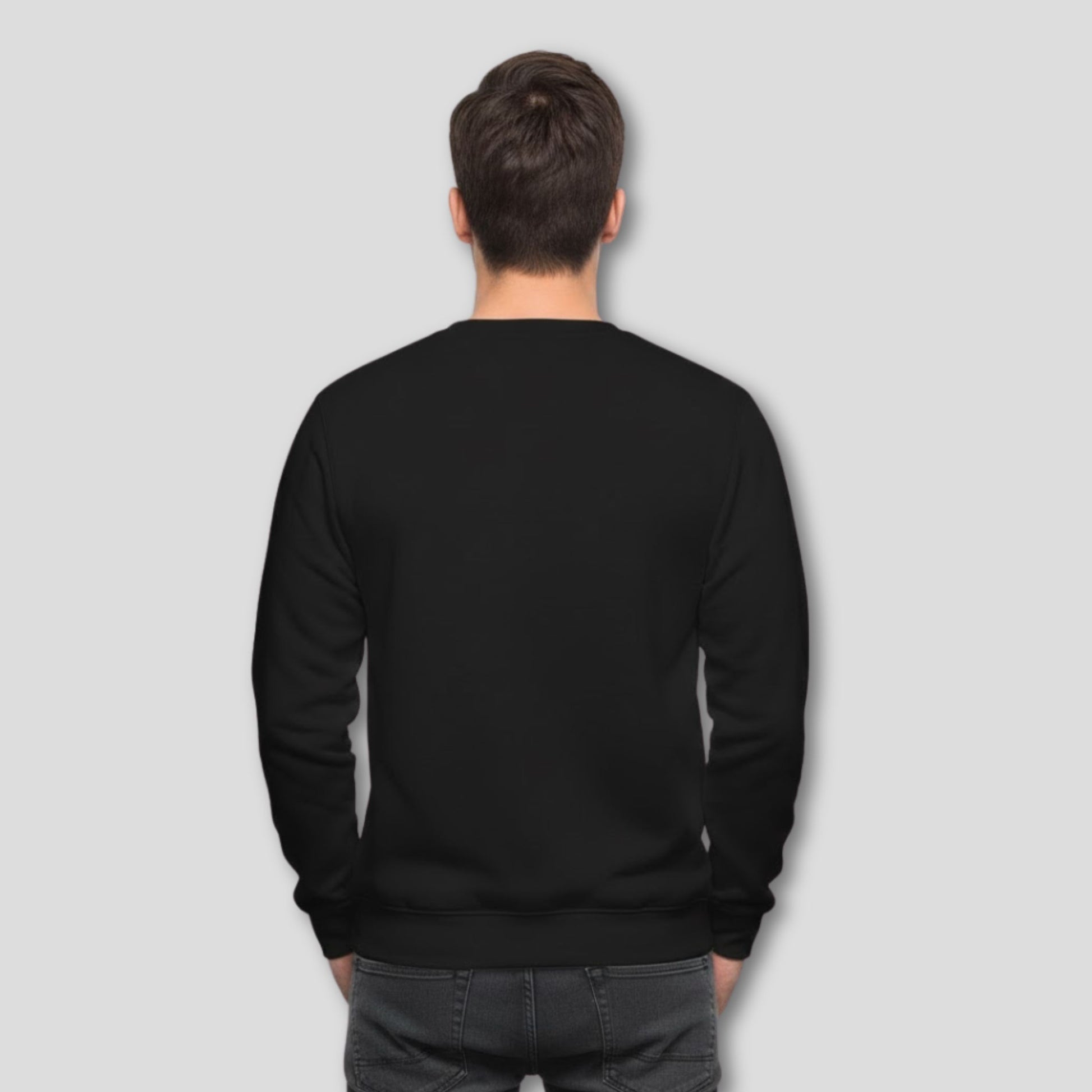 Oversized unisex sweatshirt with sarcastic quote and casual winter fit